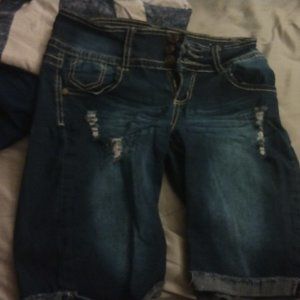Blue jean capris